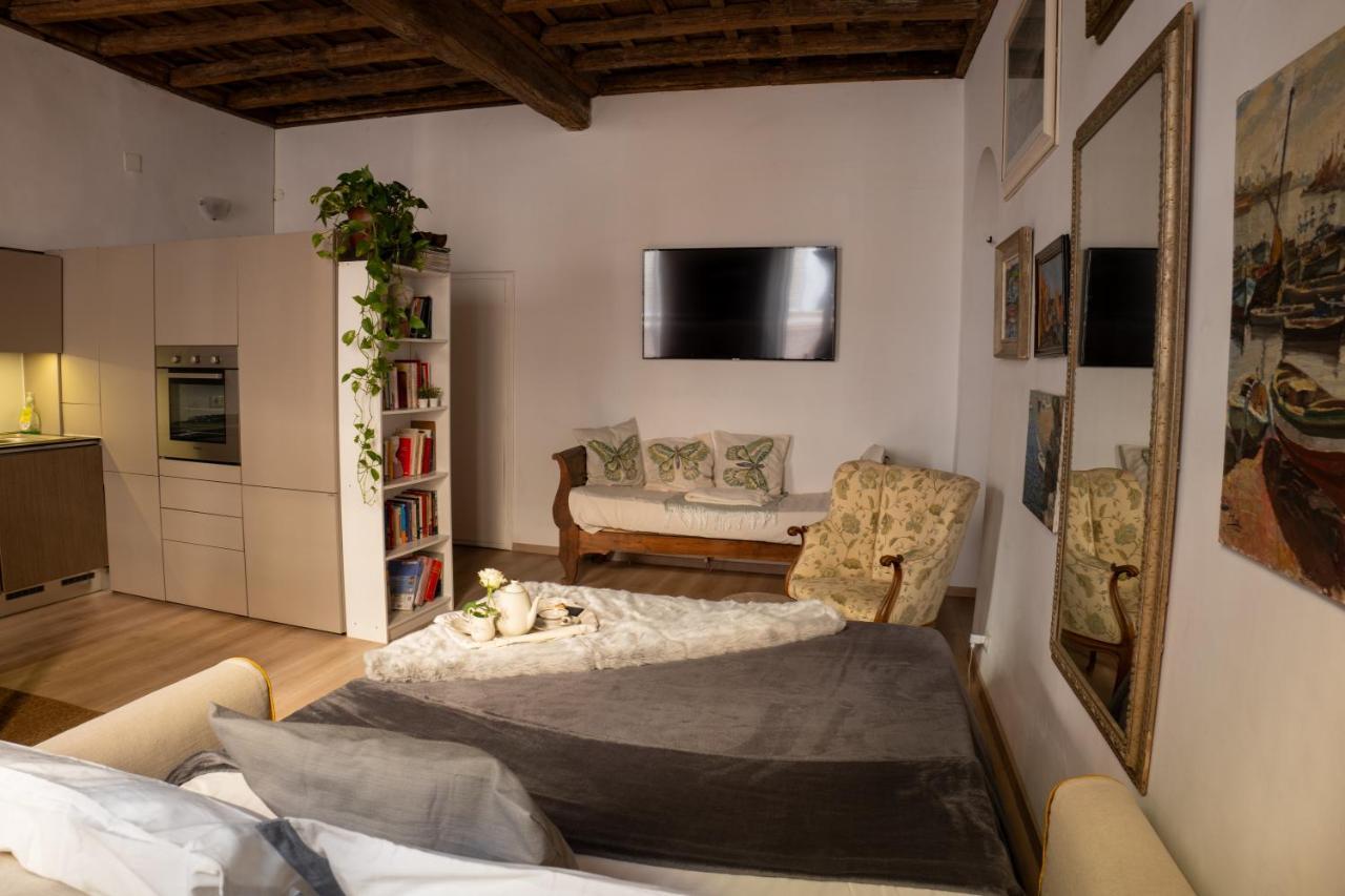 Apartment Colosseum House Rome